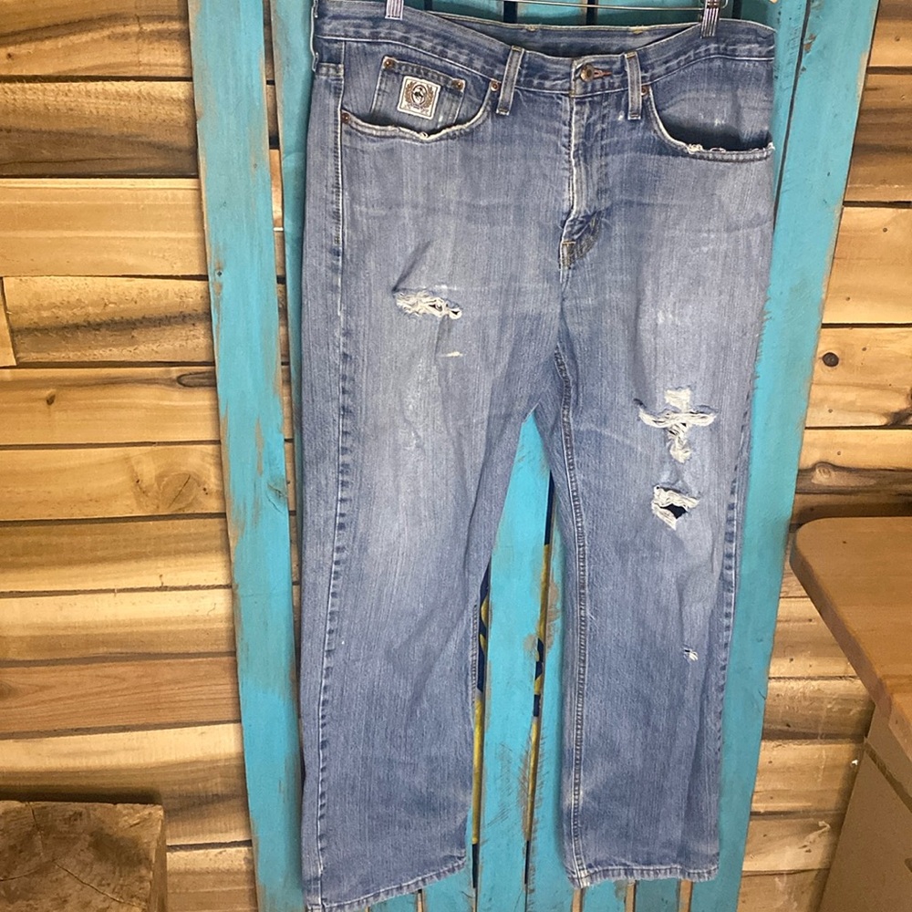 Cinch distressed relaxed fit white label jeans size 36x34